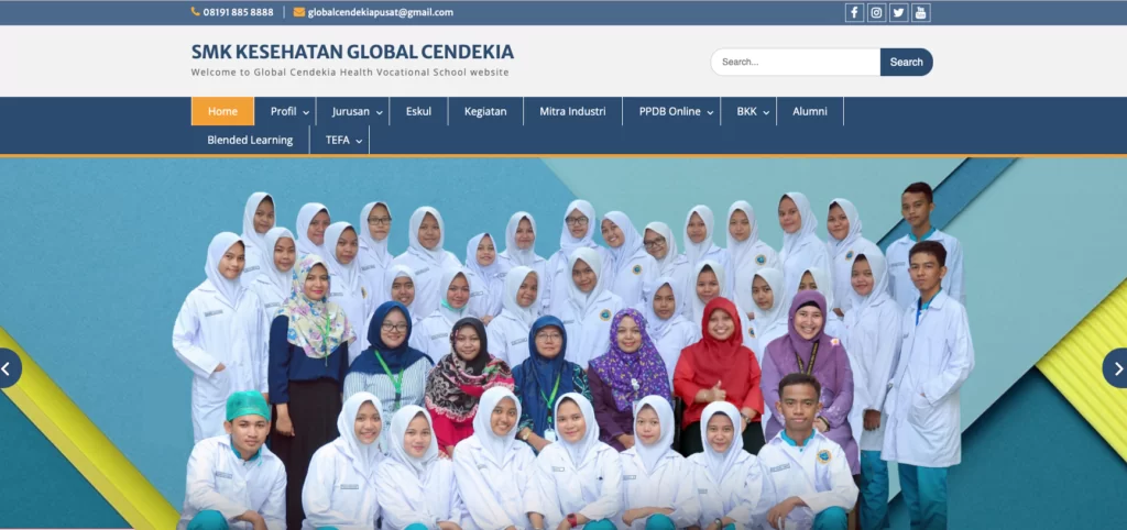 contoh website sekolah